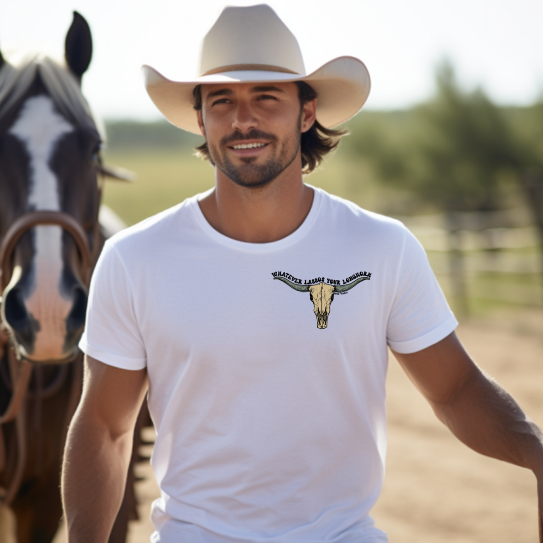 Camiseta casual de corte holgado con cuello redondo, manga corta, 100% Algodón, con diseño vaquero craneo. Perfecta para el estilo diario.