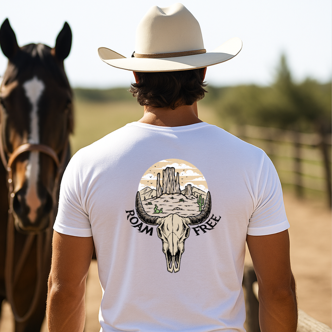 Camiseta casual de corte holgado con cuello redondo, manga corta, 100% Algodón, con diseño vaquero Roam free. Perfecta para el estilo diario.