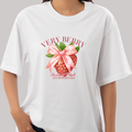 Playera Oversize Cuello Redondo, Manga Corta 100% Algodón, con Diseño Very Berry.